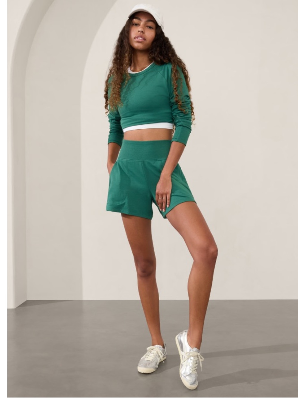Athleta Coaster Luxe High Rise Shorts. Color Green. Size Small.